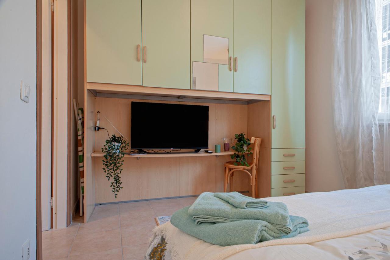 L'Angolo Di Grace Apartman Livorno Kültér fotó