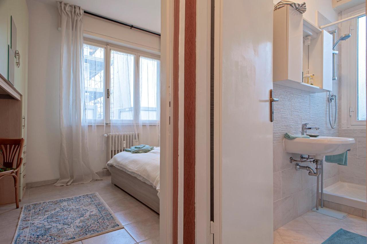 L'Angolo Di Grace Apartman Livorno Kültér fotó
